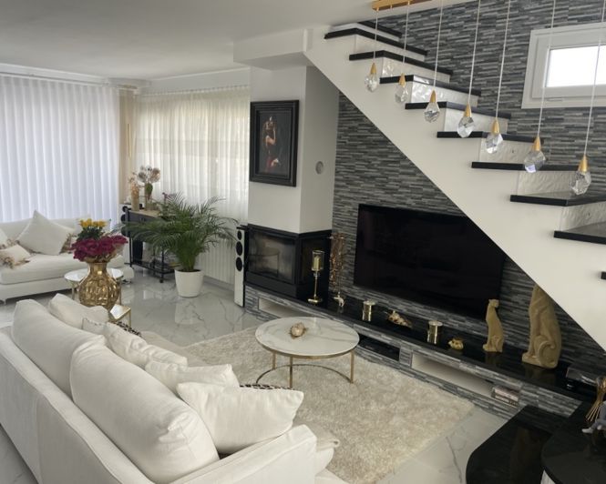 Image No.4-4 Bed Villa for sale