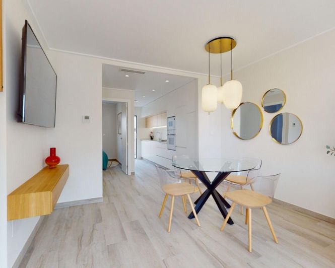 Image No.40-3 Bed Townhouse for sale