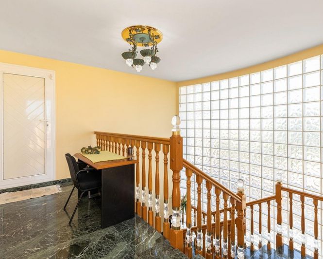 Image No.39-5 Bed Villa for sale