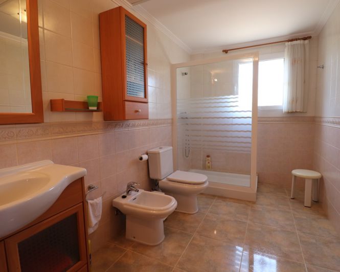 Image No.12-3 Bed Villa for sale