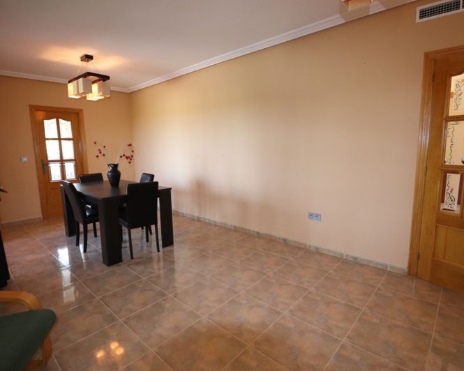 Image No.6-3 Bed Villa for sale