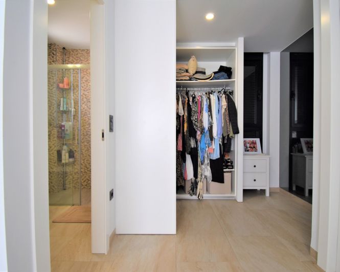 Image No.14-3 Bed Villa for sale