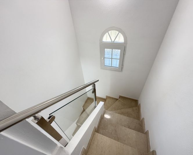 Image No.14-3 Bed Villa for sale