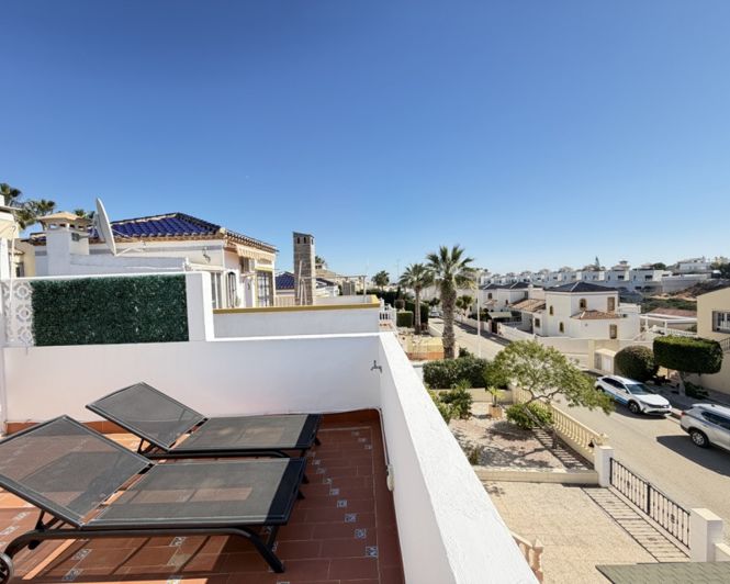 Image No.28-3 Bed Villa for sale