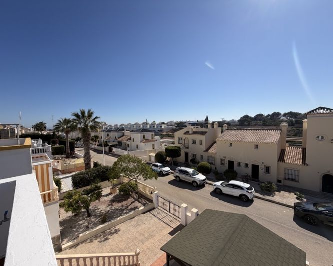 Image No.31-3 Bed Villa for sale