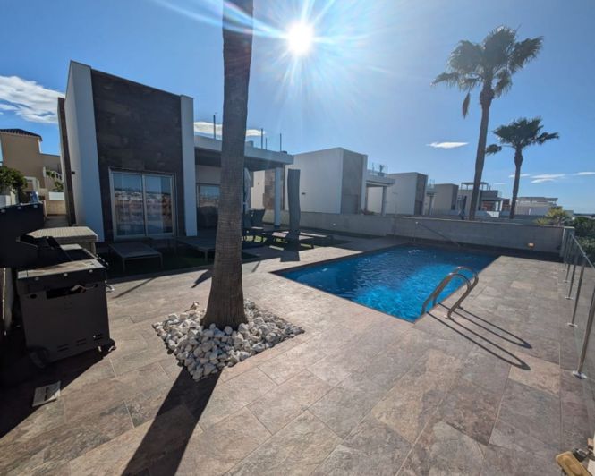 Image No.16-3 Bed Villa for sale