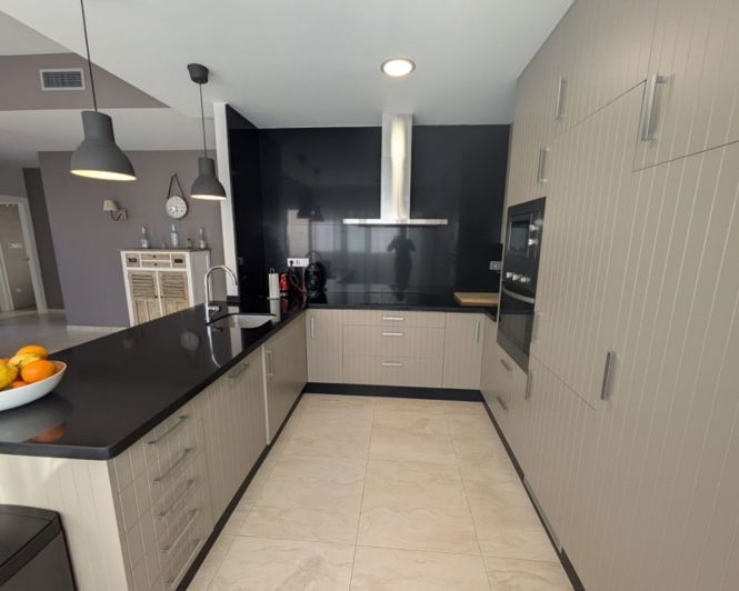 Image No.26-3 Bed Villa for sale