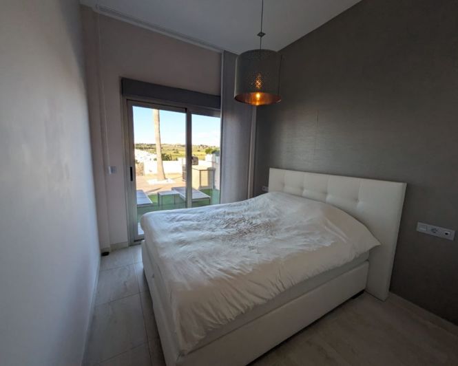 Image No.8-3 Bed Villa for sale