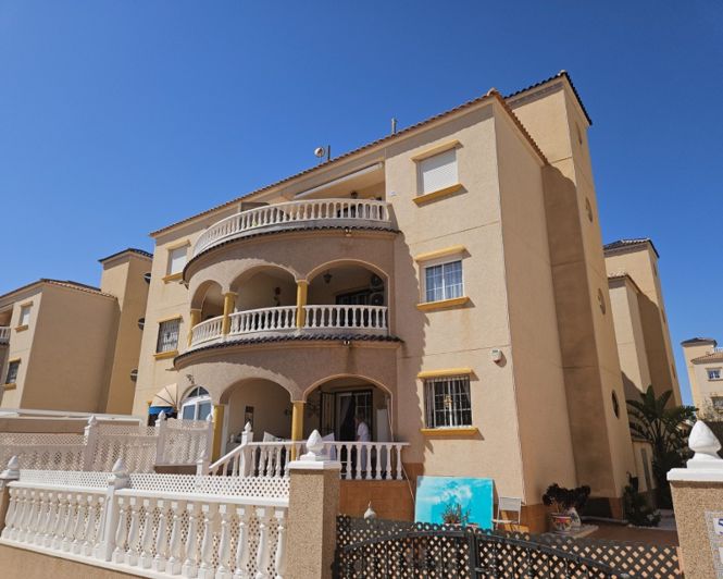 Image No.1-2 Bed Apartment for sale
