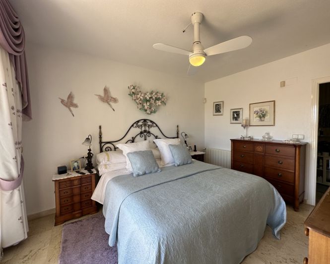 Image No.25-4 Bed Villa for sale