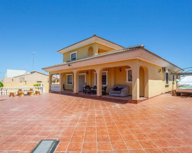 Image No.36-6 Bed Villa for sale