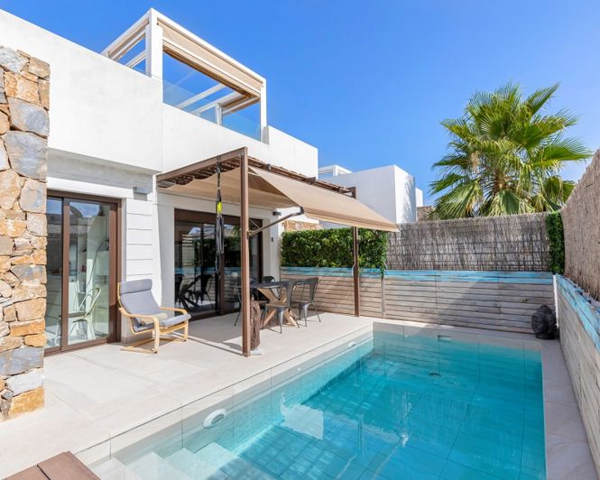 Image No.1-2 Bed Villa for sale