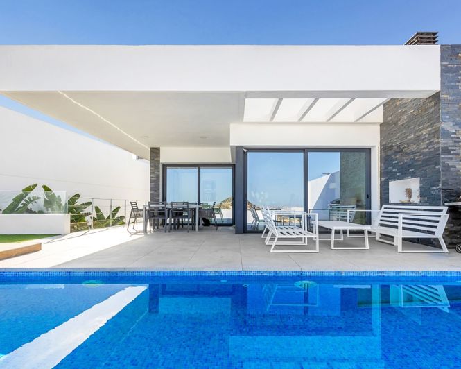 Image No.1-3 Bed Villa for sale