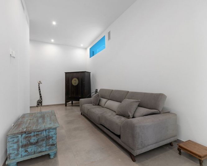 Image No.29-3 Bed Villa for sale