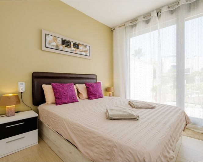Image No.13-Appartement de 2 chambres à vendre à Punta Prima