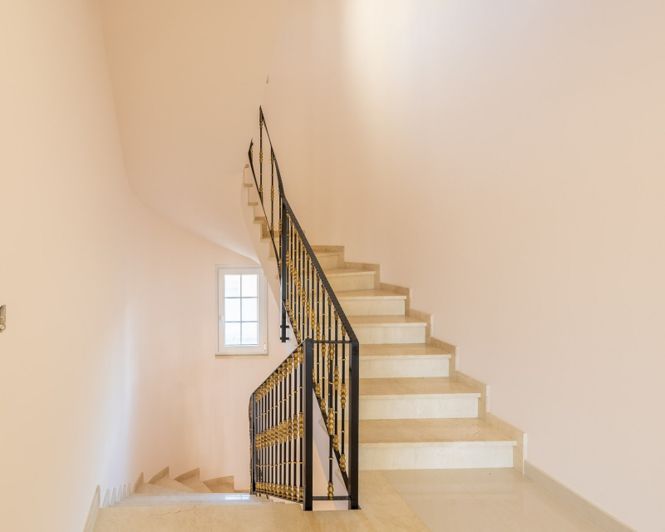 Image No.25-4 Bed Villa for sale