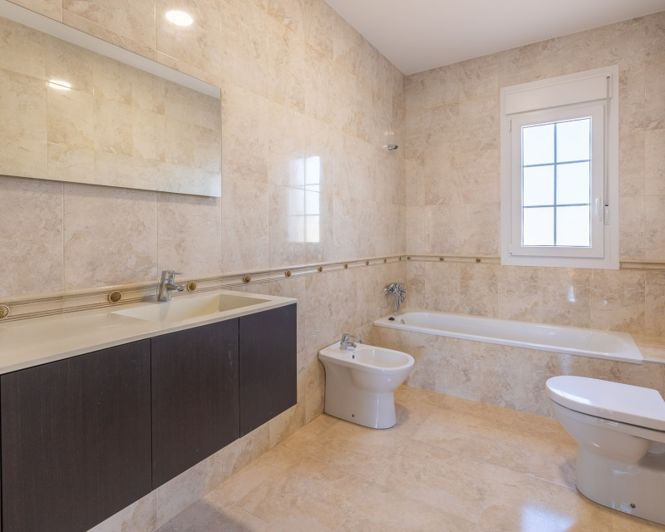 Image No.31-4 Bed Villa for sale