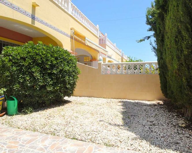 Image No.12-2 Bed Townhouse for sale