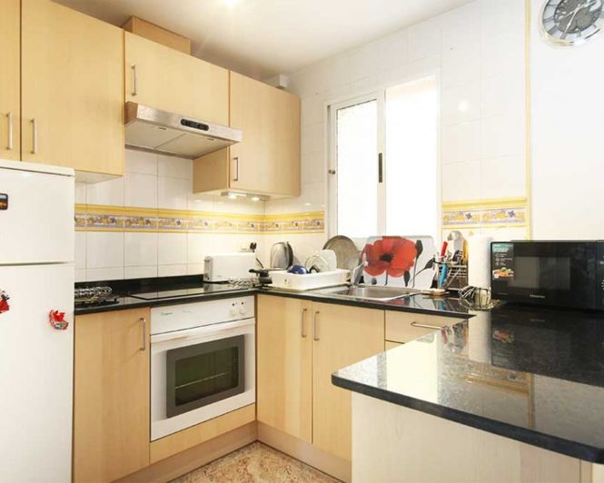 Image No.4-2 Bed Townhouse for sale