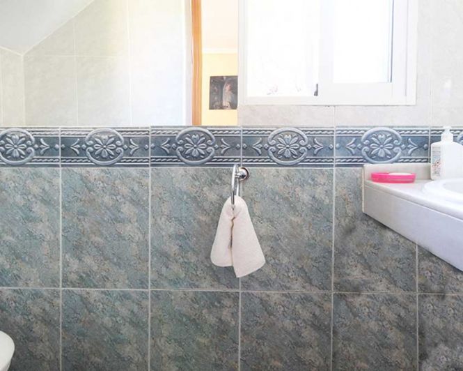 Image No.5-2 Bed Townhouse for sale