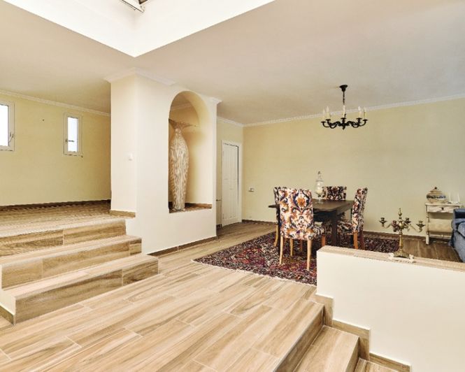 Image No.23-4 Bed Villa for sale