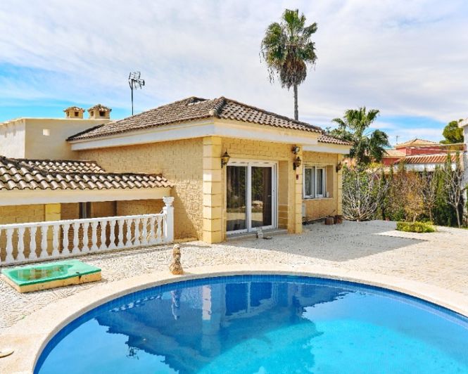 Image No.44-4 Bed Villa for sale