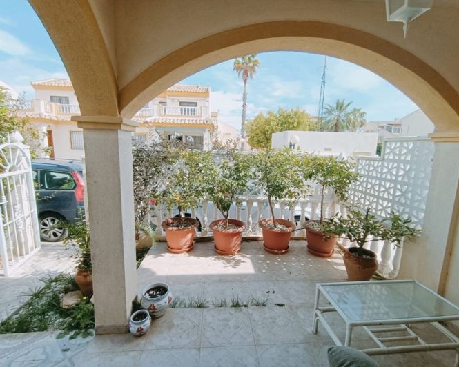 Image No.14-3 Bed Townhouse for sale