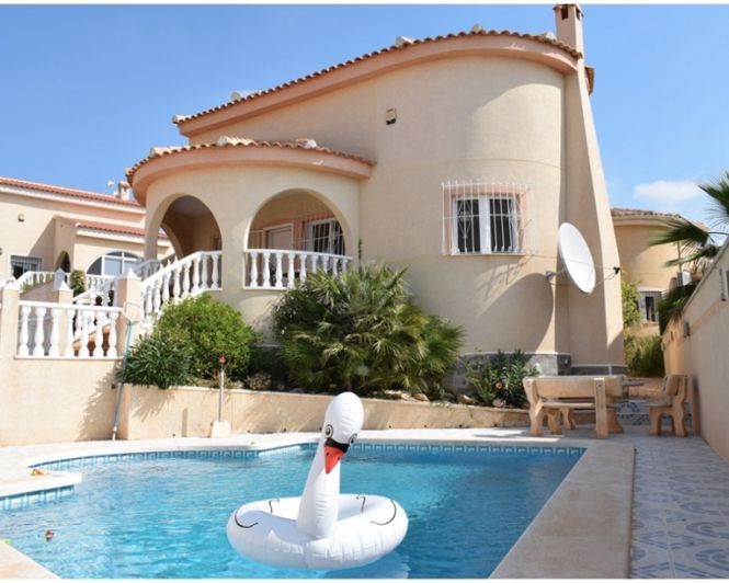 Image No.1-2 Bed Villa for sale