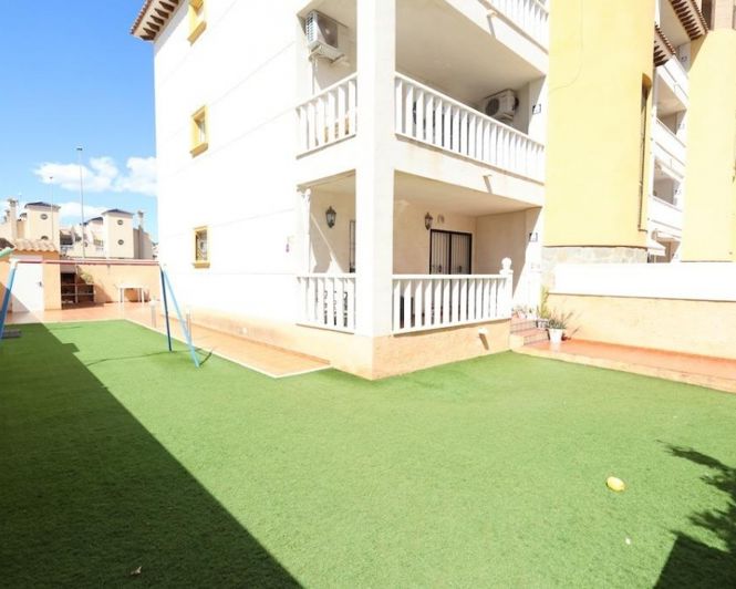 Image No.1-Appartement de 2 chambres à vendre à Cabo Roig