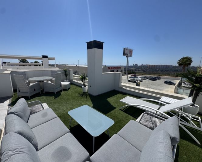 Image No.2-4 Bed Villa for sale