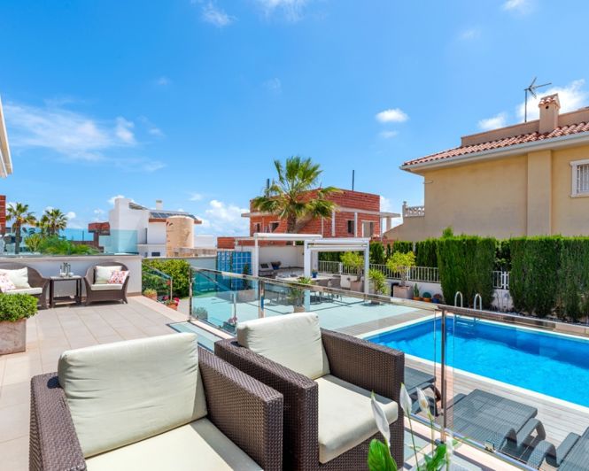 Image No.40-Villa de 4 chambres à vendre à Ciudad Quesada