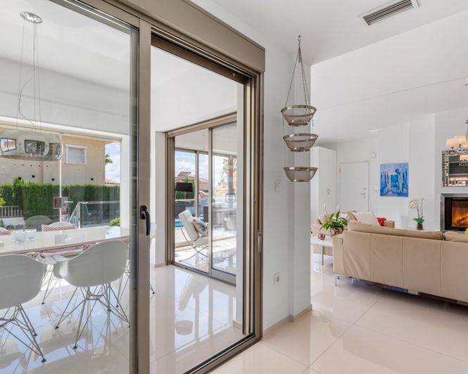 Image No.7-Villa de 4 chambres à vendre à Ciudad Quesada