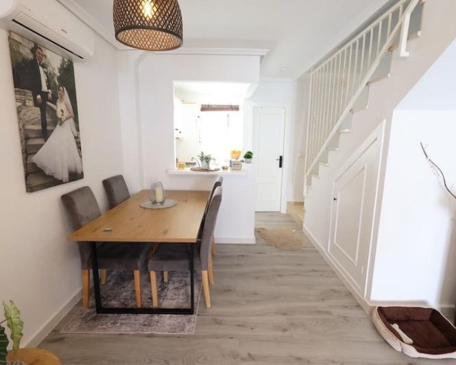 Image No.11-2 Bed Townhouse for sale