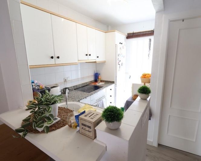 Image No.13-2 Bed Townhouse for sale