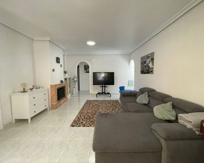 Image No.3-3 Bed Villa for sale