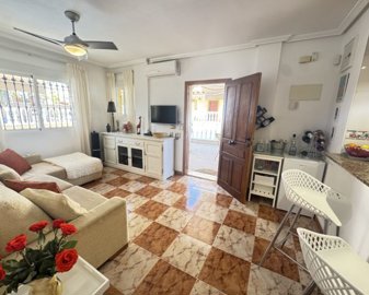 1145747lg