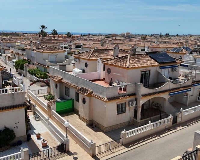 Image No.1-3 Bed Villa for sale