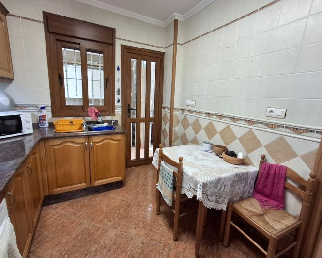 Image No.3-Villa de 3 chambres à vendre à Los Balcones