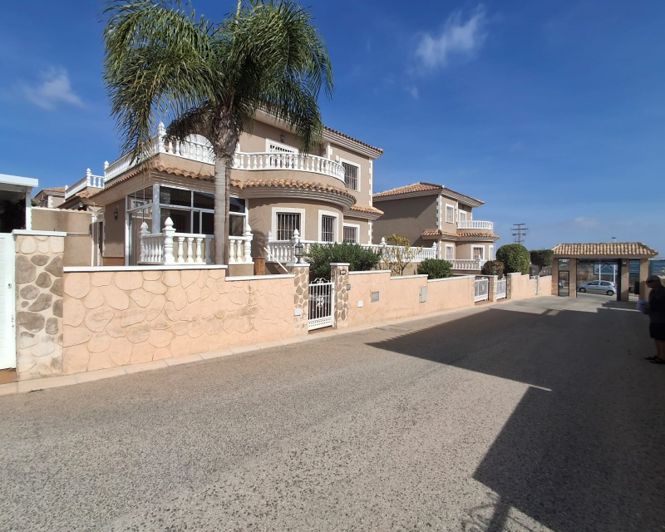 Image No.48-Villa de 3 chambres à vendre à Los Balcones