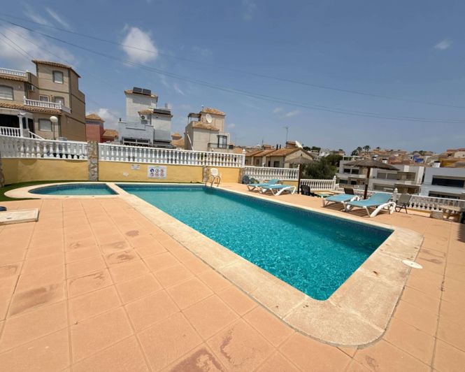 Image No.25-Appartement de 4 chambres à vendre à Villamartin