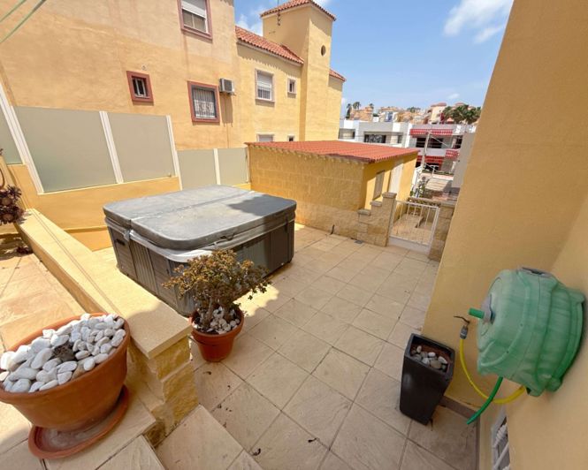 Image No.9-Appartement de 4 chambres à vendre à Villamartin