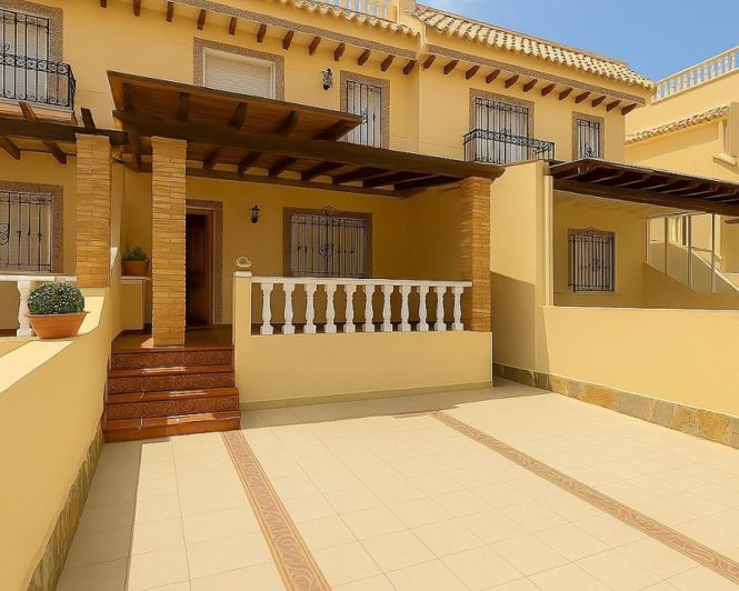 Image No.1-2 Bed Townhouse for sale