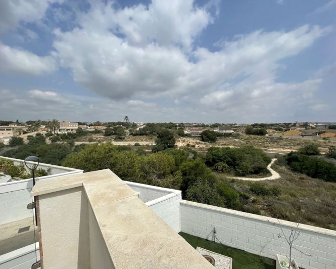 Image No.47-4 Bed Villa for sale