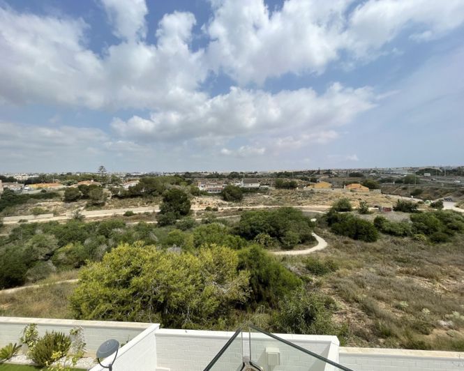 Image No.49-4 Bed Villa for sale