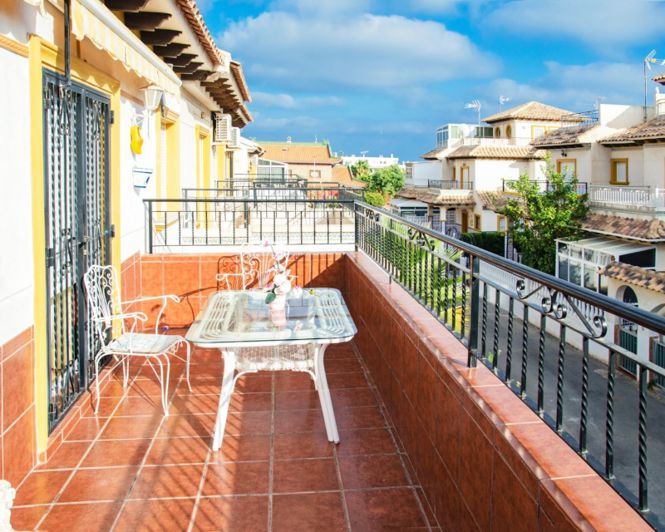 Image No.2-2 Bed Villa for sale