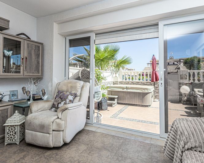 Image No.7-Maison de ville de 3 chambres à vendre à La Zenia