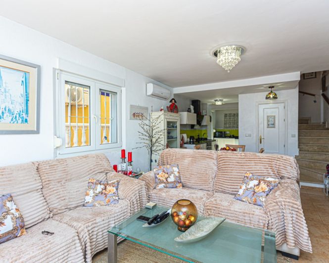 Image No.9-Maison de ville de 3 chambres à vendre à La Zenia