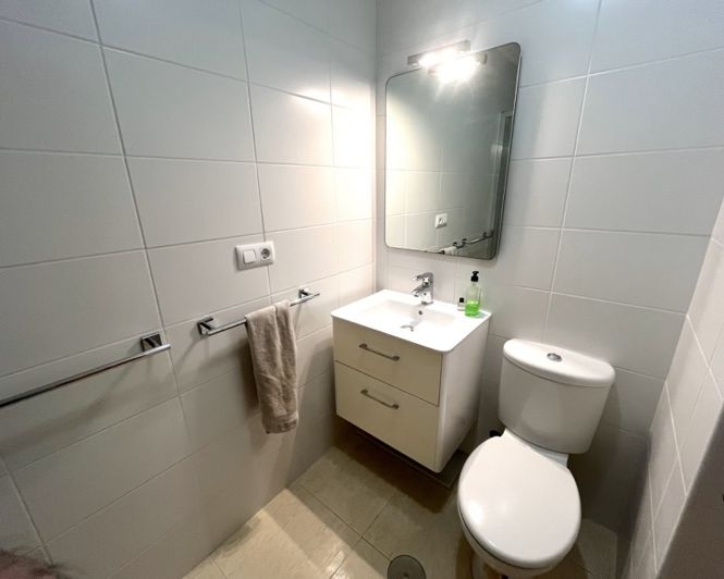 Image No.18-2 Bed Apartment for sale