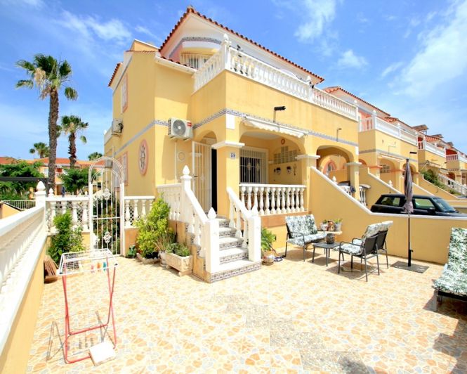 Image No.1-3 Bed Townhouse for sale