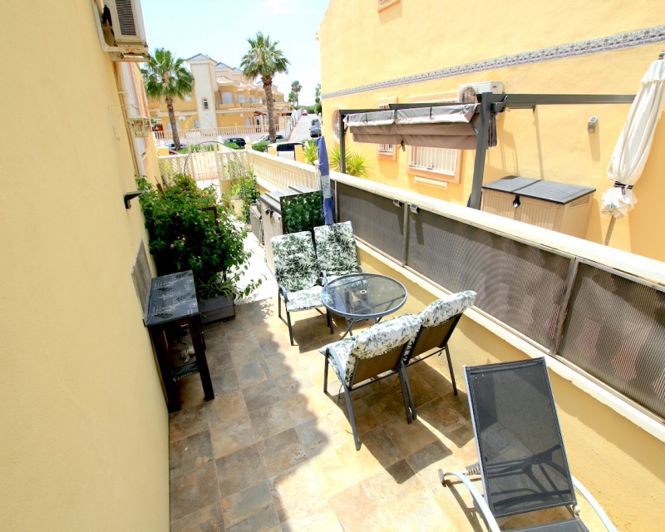 Image No.11-3 Bed Townhouse for sale